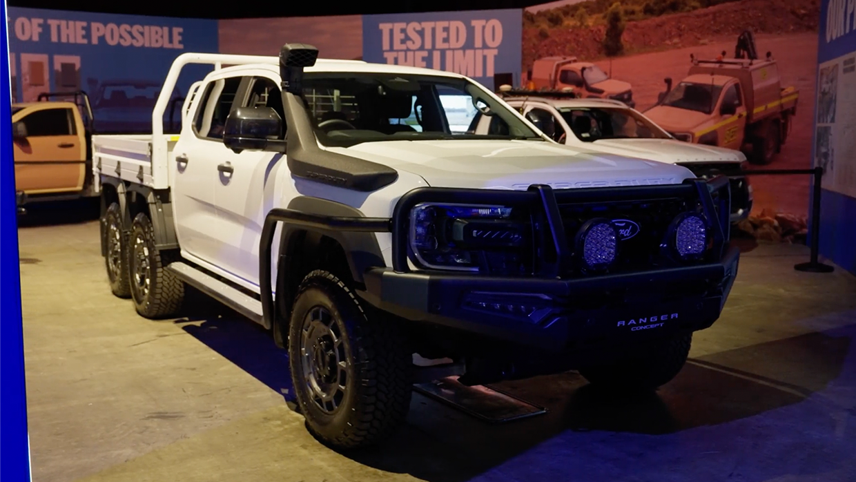 Ford Ranger Super Duty 6×6: tri-axle ute could come to Australia