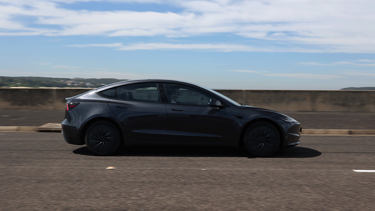 Tesla Model 3 RWD 2027 Review - Chasing Cars