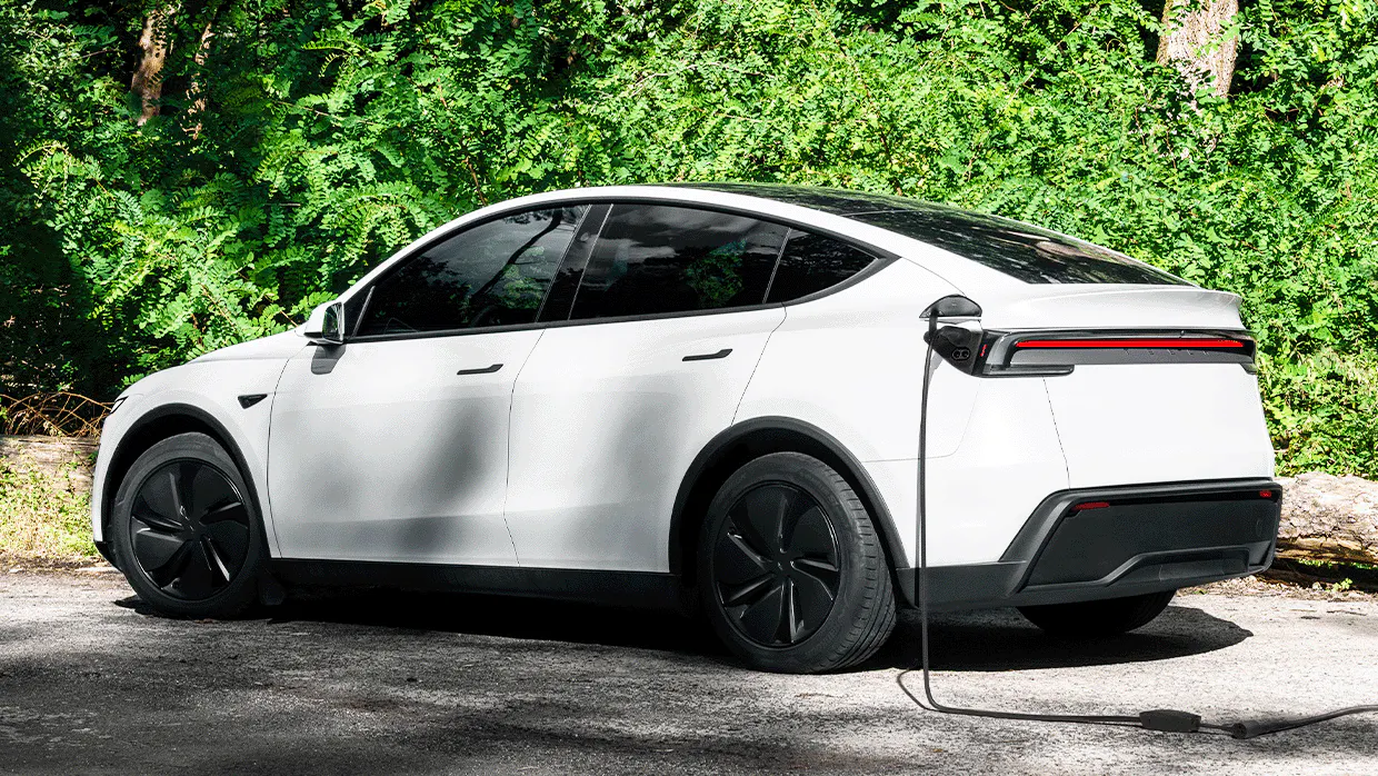 Tesla Model Y 2027: improved performance, cheaper flagship and V2L for Zeekr 7X and BYD Sealion 7 rival